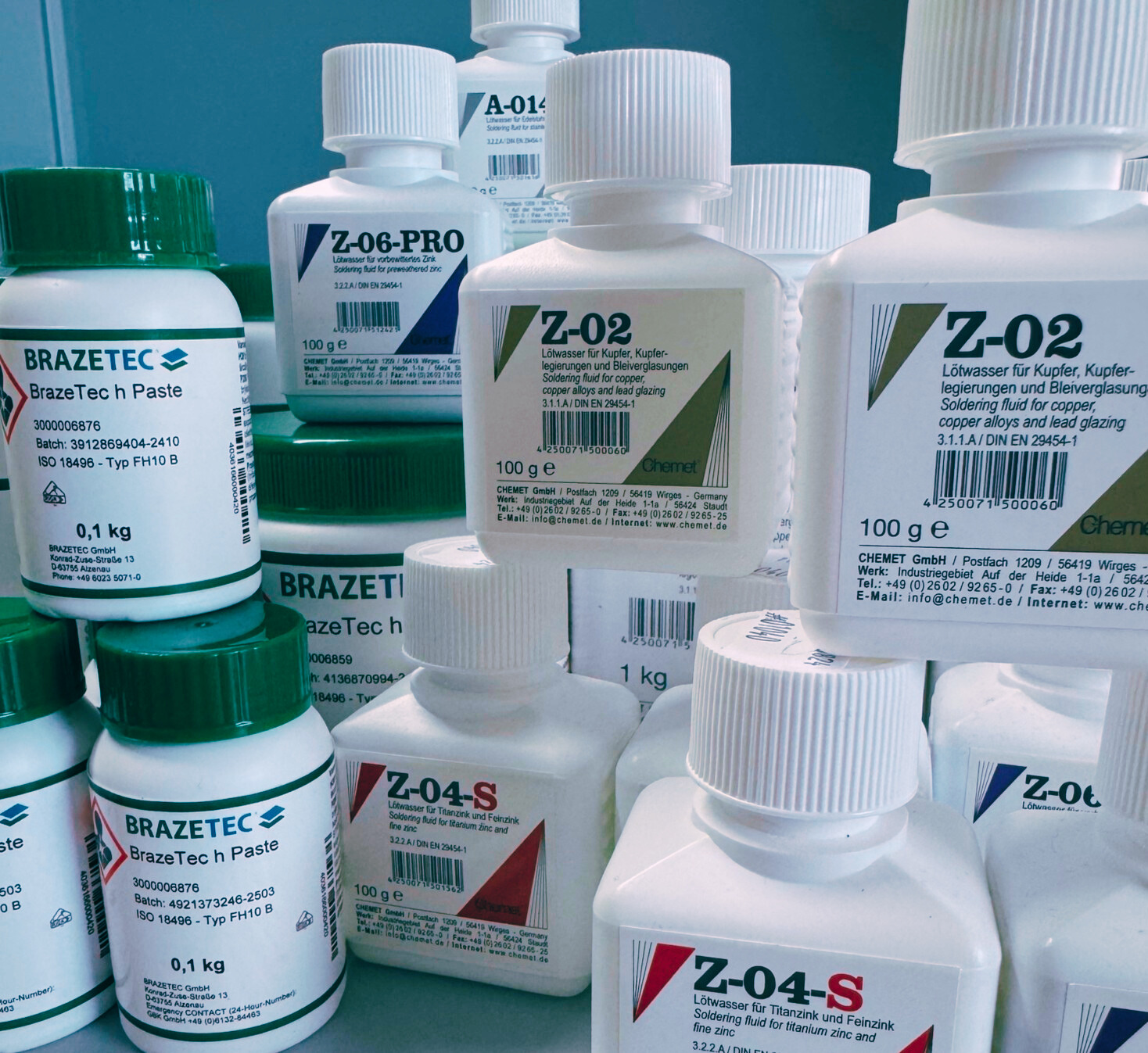 PÁJECÍ PASTY PRÁŠKY TAVIDLA